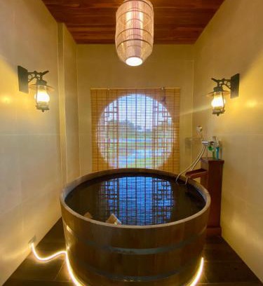 U Thong Villa | Baanteimfan Pool Villa Suphanburi
