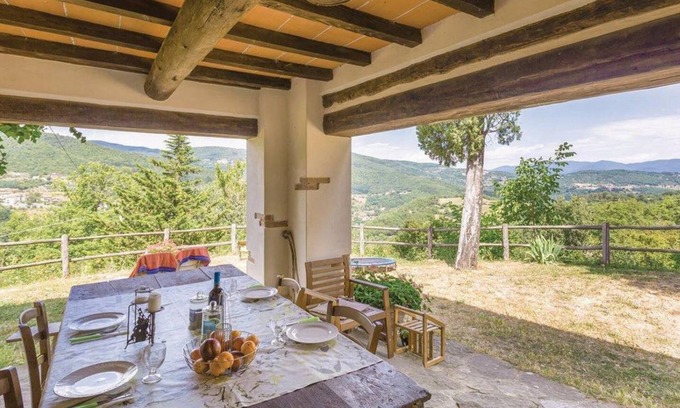 Ortignano Raggiolo Villa | Baciola - Five Bedroom Villa, Sleeps 10