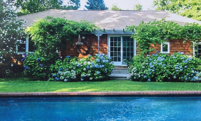 Springs House | Backyard Bliss! Perfect for Families! Heated Pool