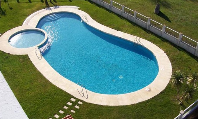 Baiona Apartment | Baiona apartment with spectacular views to the seafront.