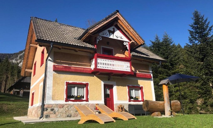 Malborghetto Valbruna Ski Chalet | Baita Alpenrose