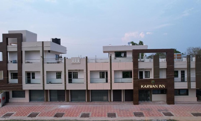 Jagdalpur Hotel | Bajaj's Karwan Inn