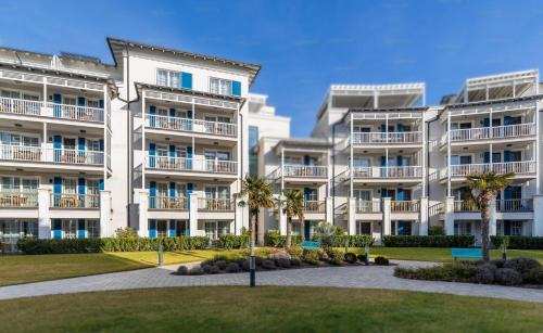 Szantod Apartment | BalaLove Full Panoramic view