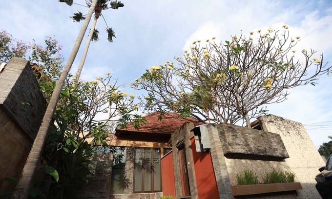 Sunset Road Villa | Bali Home Villa Seminyak City Center