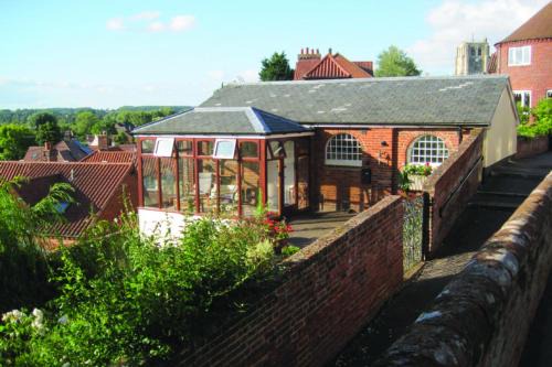 Beccles House | Ballygate Stable