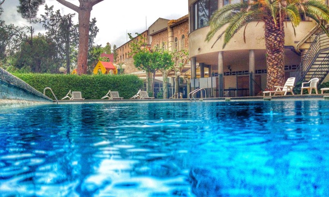 Caldes de Montbui Hotel | Balneari Termes Victòria