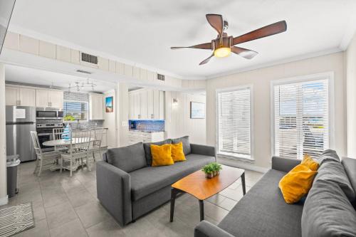 Orlando Beach Apartment | Banana River Resort
