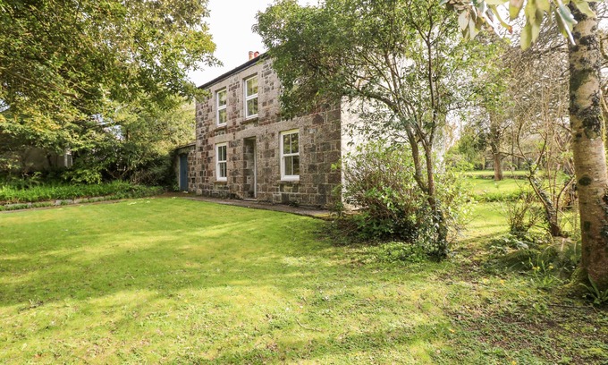 Helston Cottage | Banneth