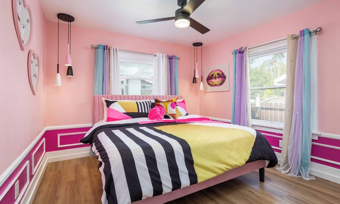 Eastside House | Barbie House: Themed Historic House, Close to Downtown LB! Easy Access to LA, OC