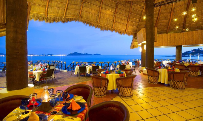 Peninsulas de Santiago Resort | Barceló Karmina All Inclusive