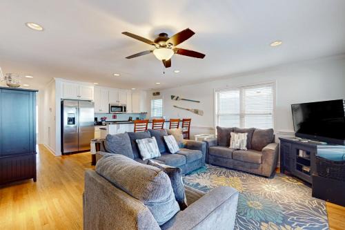 Kure Beach House | Barefoot Bliss