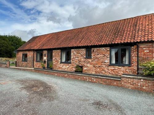 Aubourn House | Barn conversion with hot tub