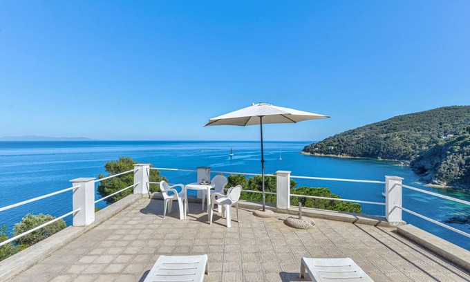 Rio Marina House | Baroccia da Mary by Interhome