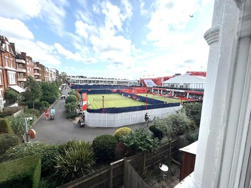 West Kensington Apartment | Barons Court tennis panorama