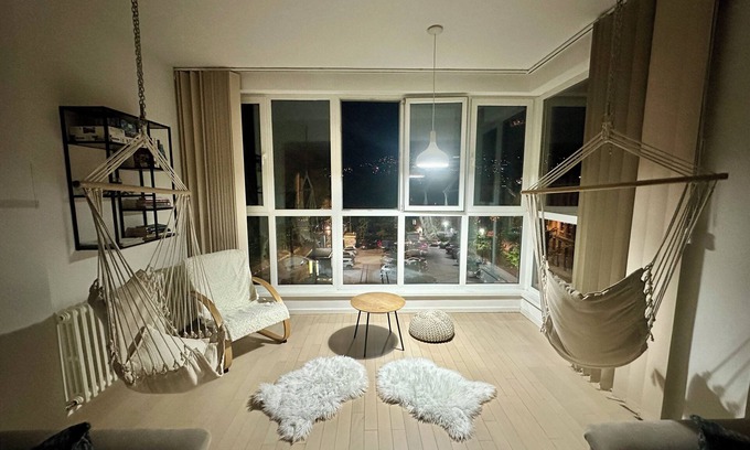 Old Town Apartment | BASC Modern 1