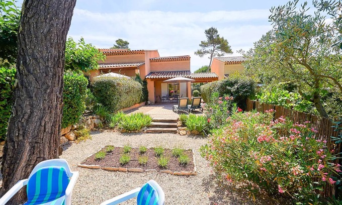 Nans-les-Pins Villa | Bastide Terrasse, 1 Bad 4 persons