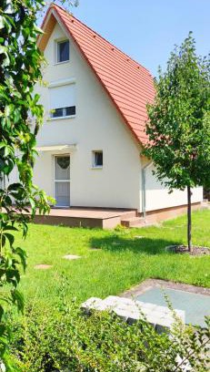 Tiszakecske House | Bathy Ház
