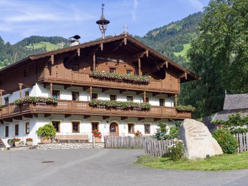 Itter House | Bauernhof Vordermühltal