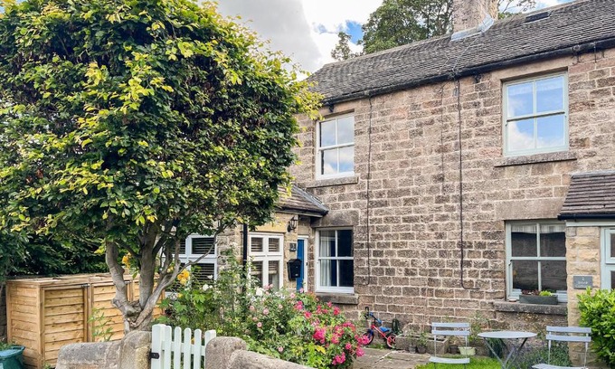 Hathersage House | Baulk Cottage