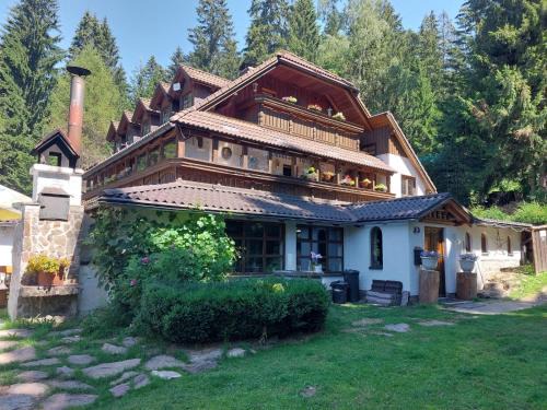 Zelezna Ruda Apartment | Bavorská chata