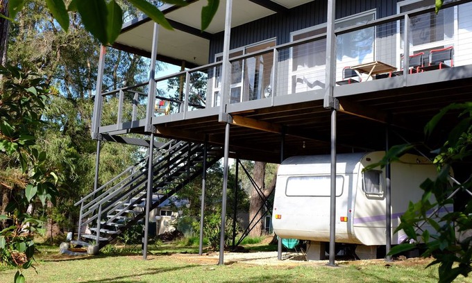 Bawley Point House | 'Bawley Beachcomber'- a retro retreat