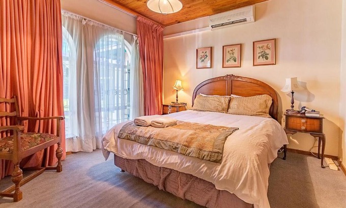 Baileys Muckleneuk House | Bay Tree Guest House