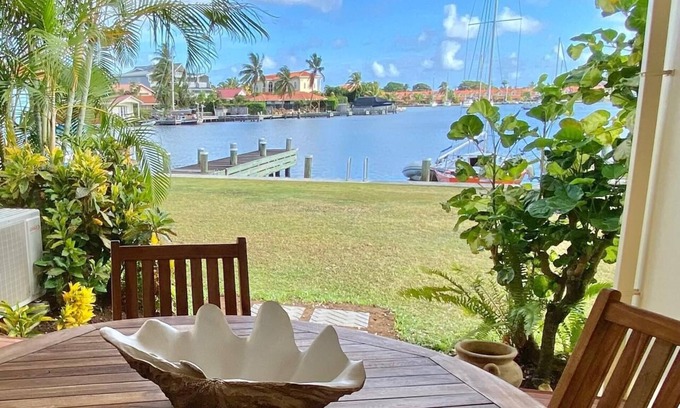 Rodney Bay House | Bay View #2 - Breathtaking 2-bedrm waterfront Condo in the heart of Rodney Bay.