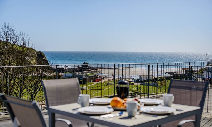 Millendreath Apartment | Bay View - Cornwall - Two Bedroom Apartment, Sleeps 4