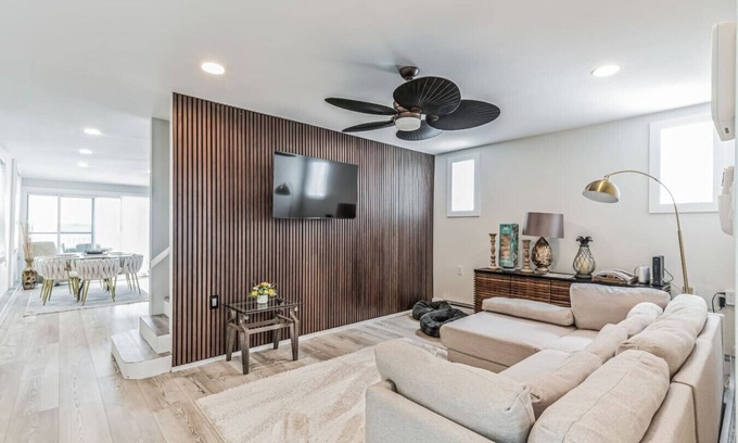 Ventnor City House | Bayfront 4BR 2.5BA + Game Room
