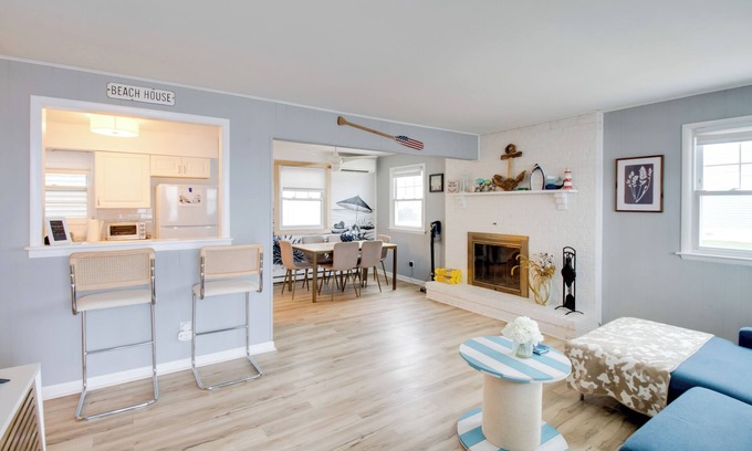 Brigantine House | Bayfront Brigantine Escape w/Porch & Bay Views!