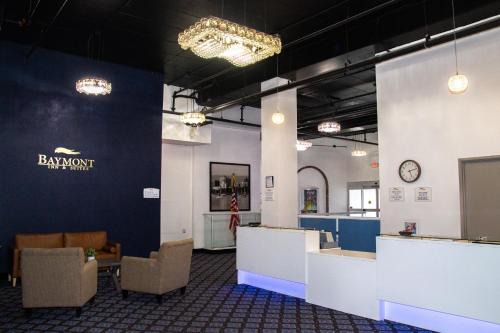 Delavan Hotel | Baymont by Wyndham Delavan Near Lake Geneva