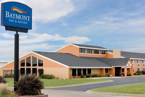 Marshalltown Hotel | Baymont by Wyndham Marshalltown