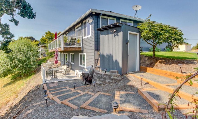 McMinnville Apartment | Bayou on the 9