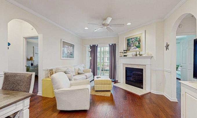 Sun Ridge Condo | Bayside Resort Dog-Friendly Condo w/Free WiFi, Shared Pools, & a Fitness Center