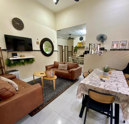 Kuantan House | Bayt Al - Jazmy Musliim only