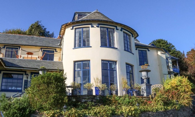 Lynmouth Cottage | BAYVIEW TOWER, pet friendly, luxury holiday cottage in Lynton
