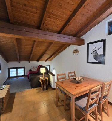 Laveno Apartment | bb26 apartment mountain Lozio