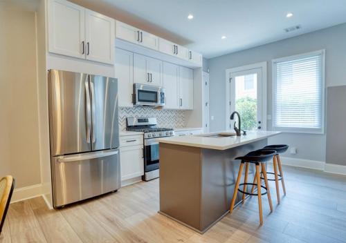 Brookwood Apartment | BCA Furnished Apartments