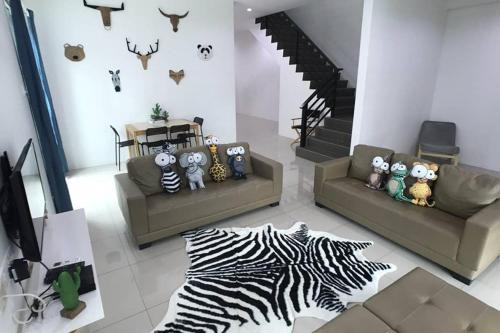 Taman Pakatan House | be.Animania -8-10mins Lost World Tambun -14-18pax