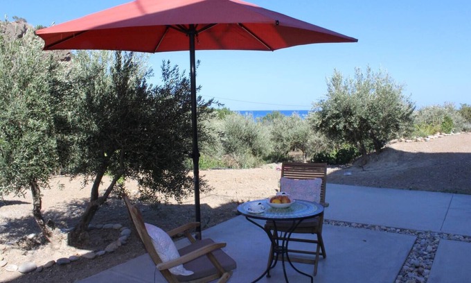Pefki Apartment | Beach Apartment Tanja