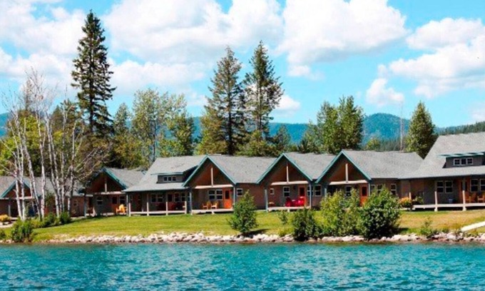 Dover Bay House | Beach Attitude - Lakefront 2 Bedroom Beach