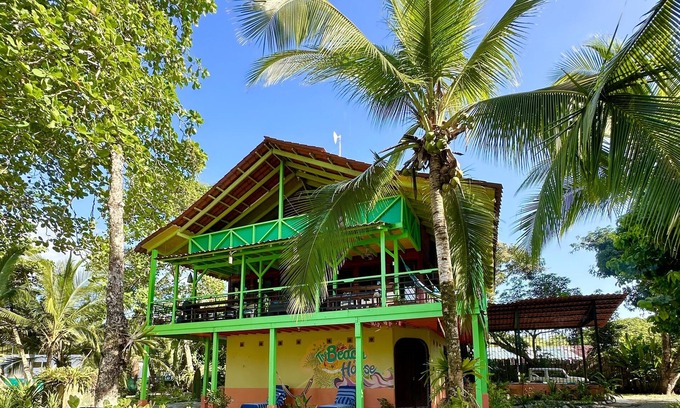 Puerto Jimenez House | Beach front 4BR/3.5BA