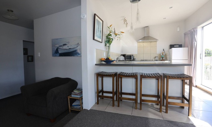 South Bay Cottage | Beach front cottage