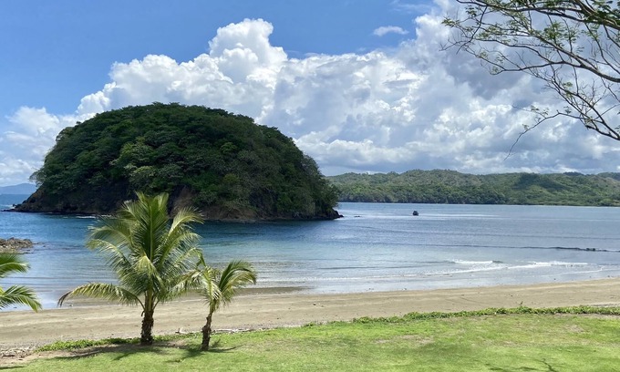 Las Escobas del Venado Condo | Beach Front unit with amazing sunset and Playa Venao view