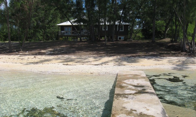 Tarpum Bay House | Beach Front Private Home with Dock