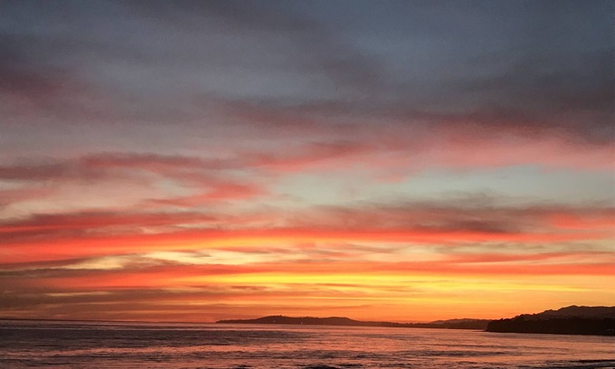 Toro Canyon Apartment | Beach front Sea Loft in Santa Barbara. Weekly discounts. Best beach sunsets!