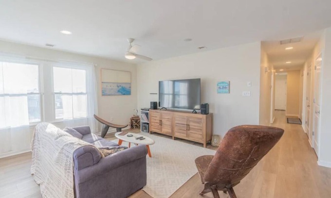 Beach Haven Condo | Beach Haven Escape | LBI Condo 2 Blocks to Beach