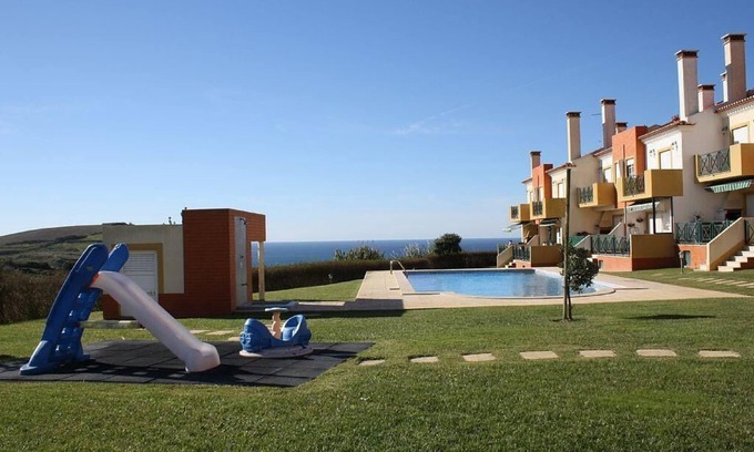Sao Pedro da Cadeira Villa | Beach House in Ericeira - A PARADISE BY THE SEA * SPECIAL SEPTEMBER 24% OFF