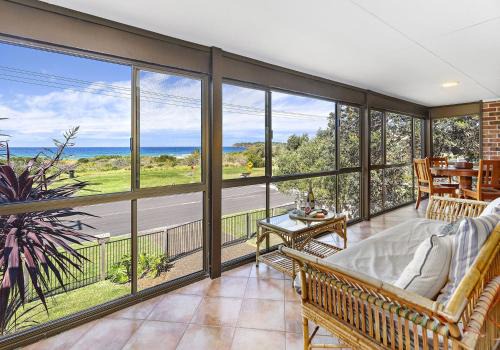 Kiama Downs House | Beach House on Jones Beach