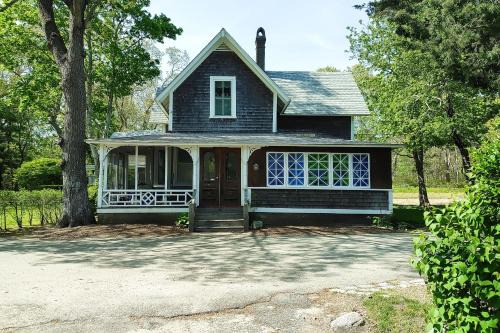East Chop House | Beach House